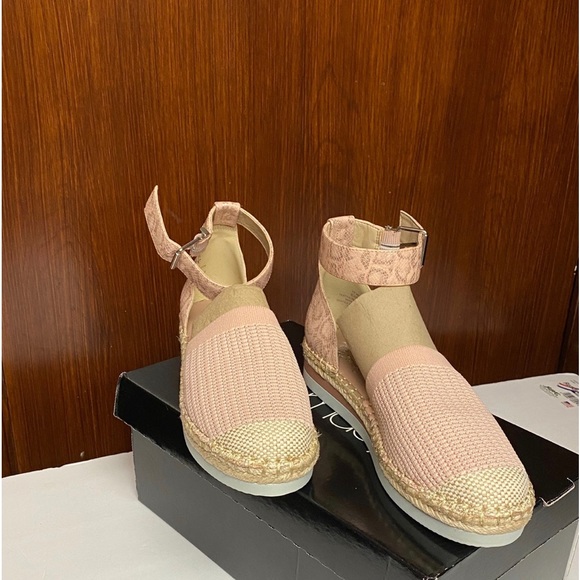 Vince camuto Ankle Strap Espadrilles Shoes size 8.5 - Picture 1 of 5